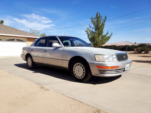 1990 Lexus LS400 400