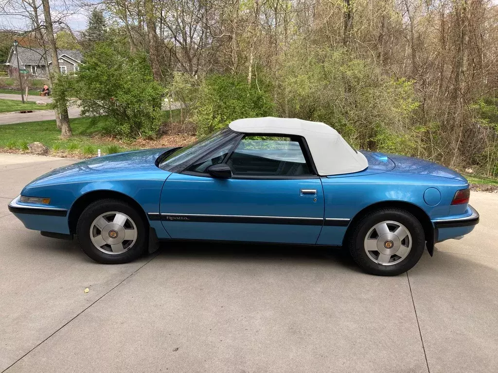 1990 Buick Reatta