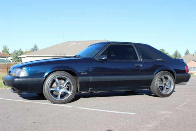 1990 Ford Mustang