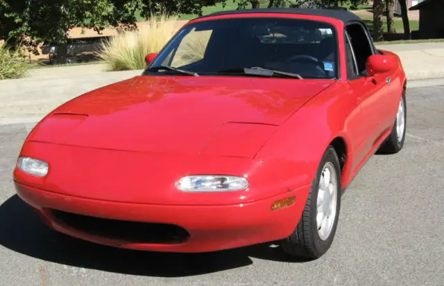 1990 Mazda MX-5 Miata