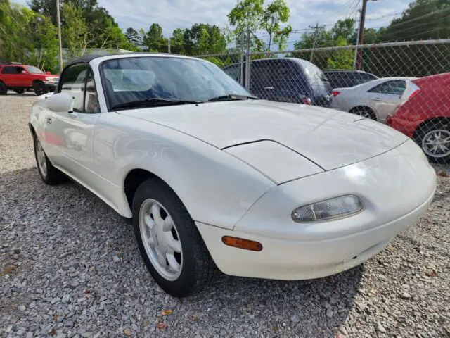 1990 Mazda MX-5 Miata