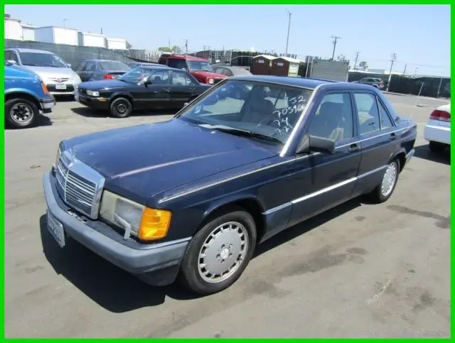 1990 Mercedes-Benz 190-Series 4 Dr