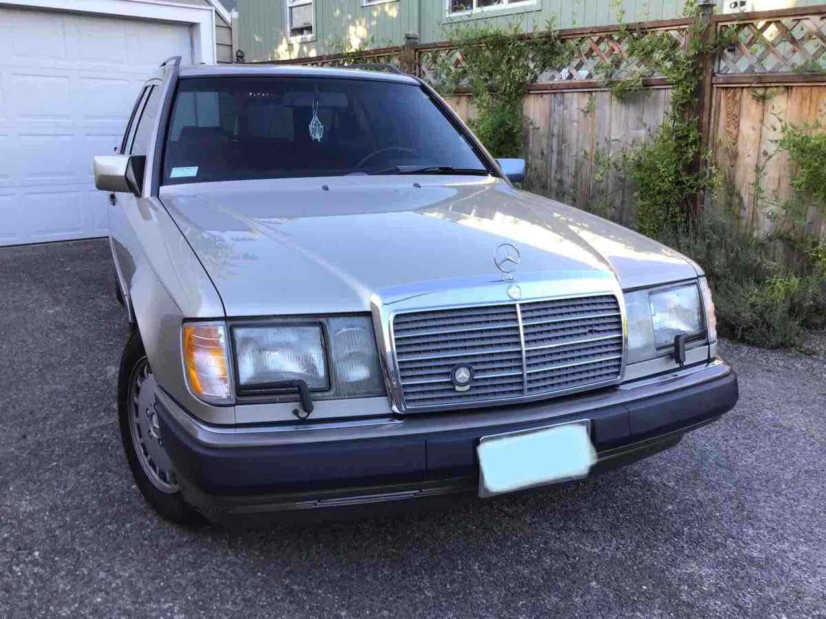1990 Mercedes-Benz 300TE TE