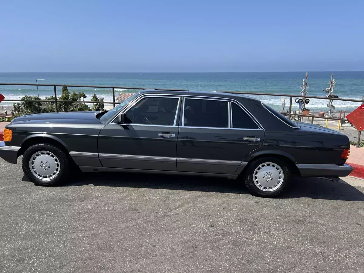 1990 Mercedes-Benz 500-Series SEL