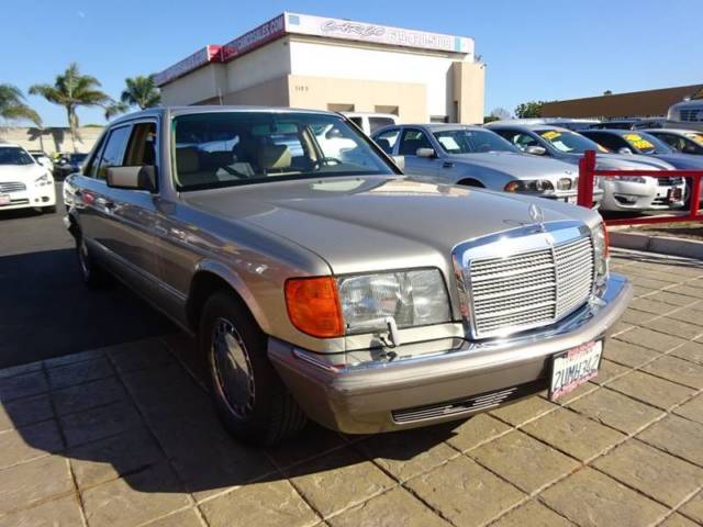 1990 Mercedes-Benz S-Class 560 SEL 4dr Sedan