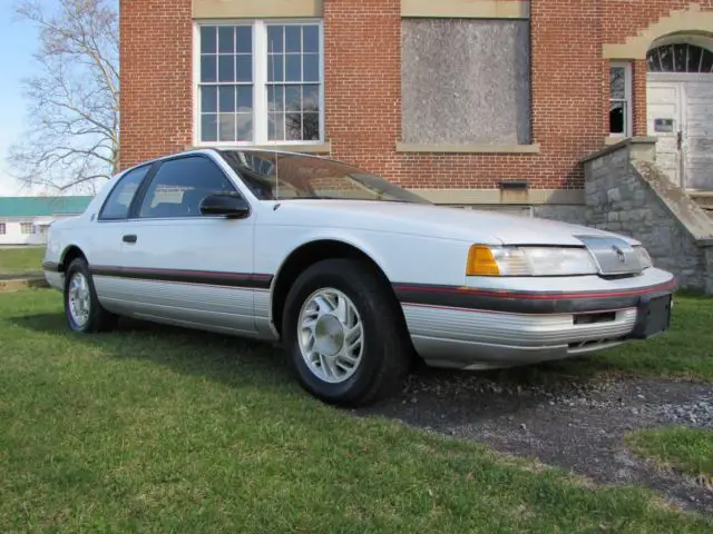 1990 Mercury Cougar