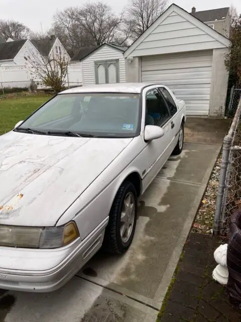 1990 Mercury Cougar Sedan White RWD Automatic XR7 for sale