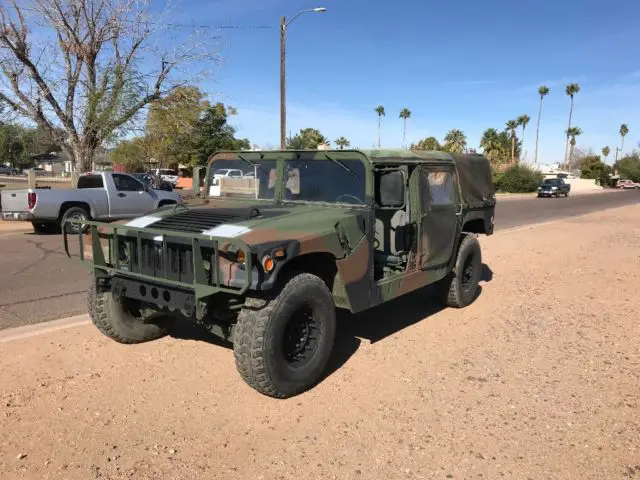 1990 Hummer H1