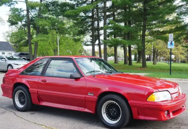 1990 Ford Mustang GT