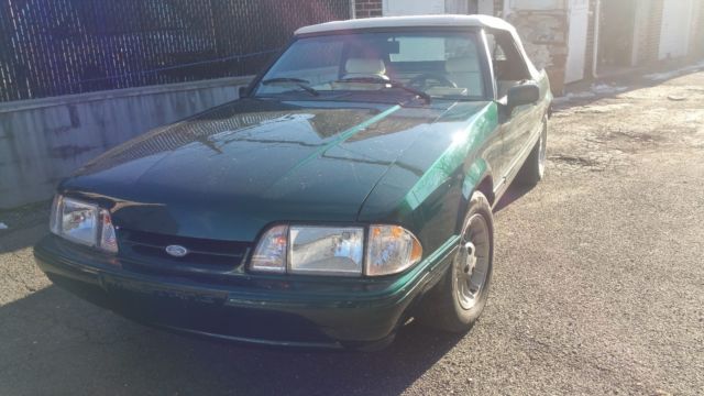 1990 Ford Mustang LX Convertible 7-UP Special Edition