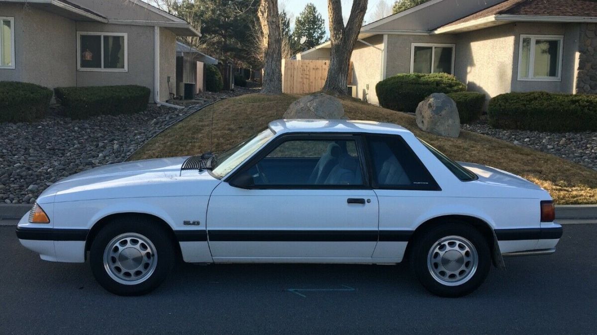 1990 Ford Mustang Lx