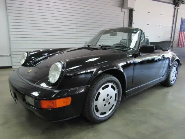 1990 Porsche 911 Carrera 4 Cabriolet