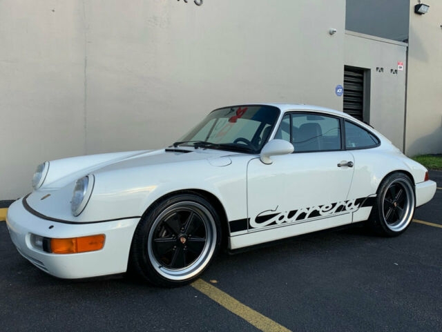 1990 Porsche 911 1990 Porsche 911/964 Carrera 4 Coupe