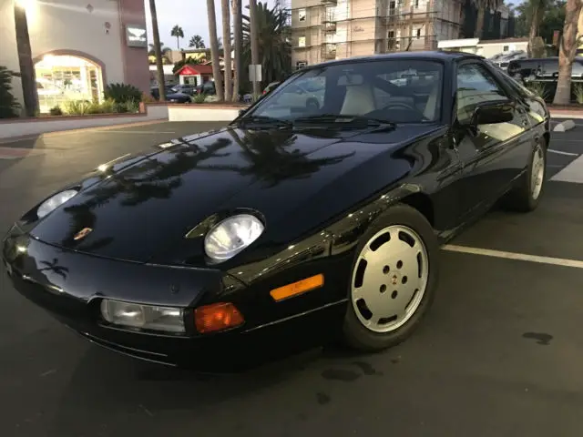 1990 Porsche 928 S4 Coupe