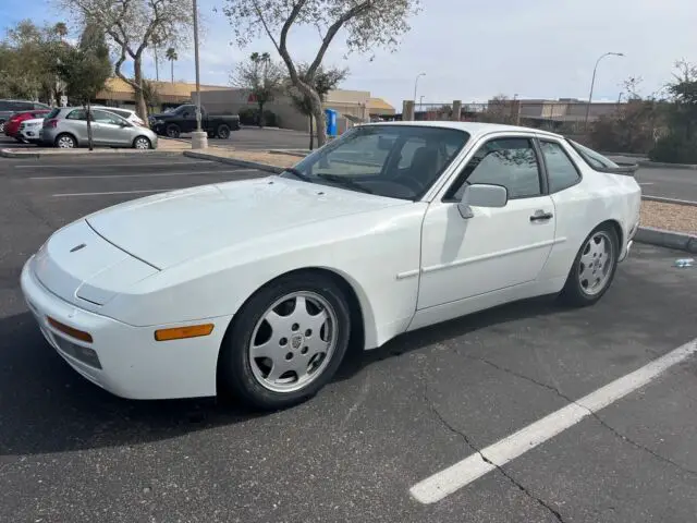 1990 Porsche 944 S