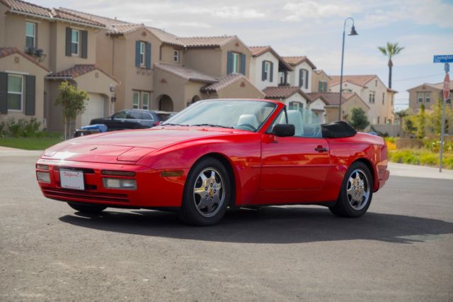 1990 Porsche 944 S2