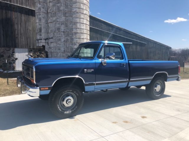 1990 Dodge Ram 2500 Le