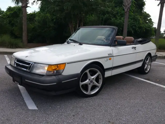 1990 Saab 900