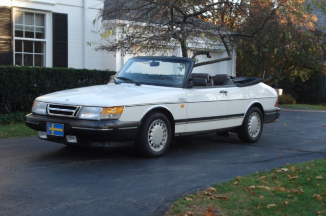 1990 Saab 900