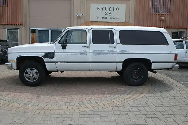 1990 Chevrolet Suburban Scottsdale