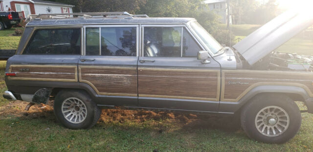 1990 Jeep Wagoneer