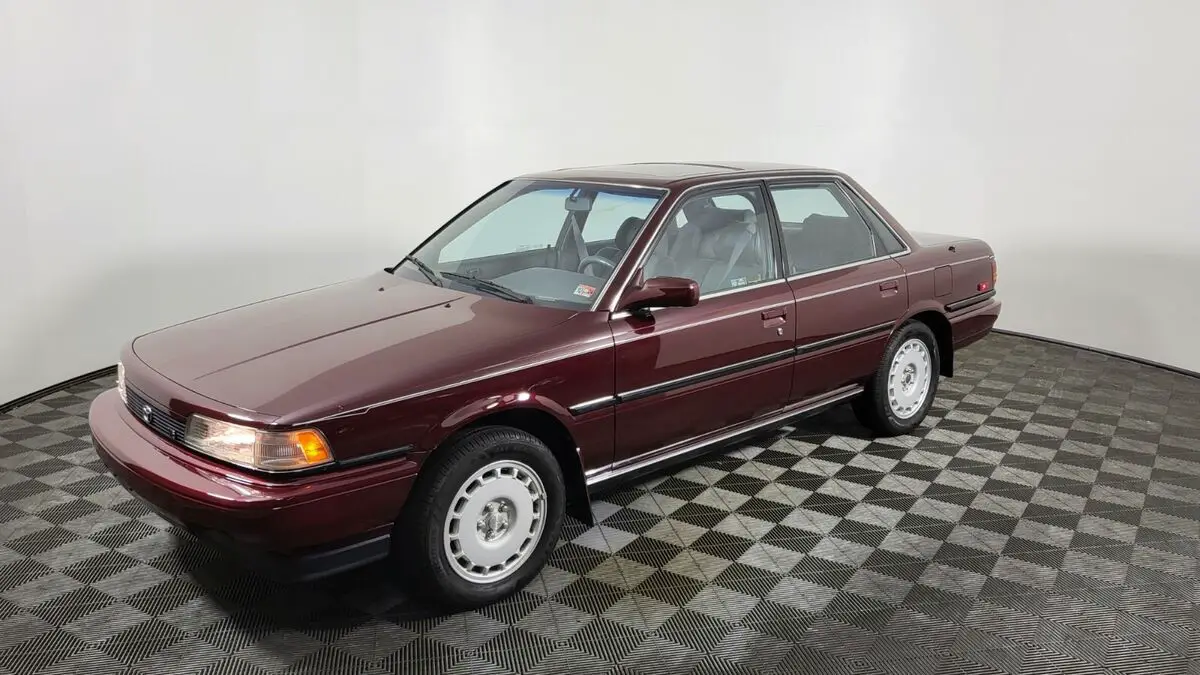 1990 Toyota Camry