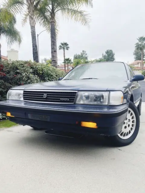 1990 Toyota Cressida LUXURY