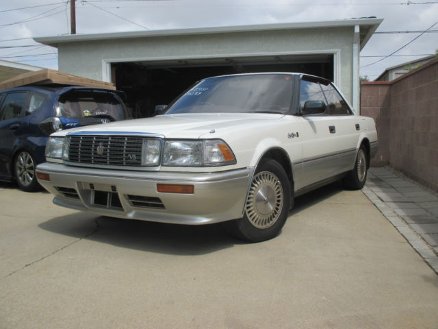 1990 Toyota Crown - JDM No Reserve