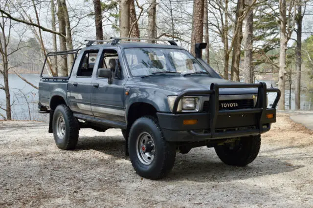 1990 Toyota Hilux SR5