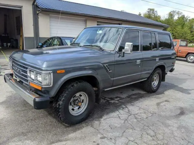 1990 Toyota Land Cruiser FJ62