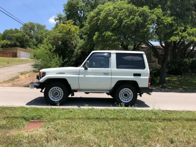 1990 Toyota Land Cruiser LX