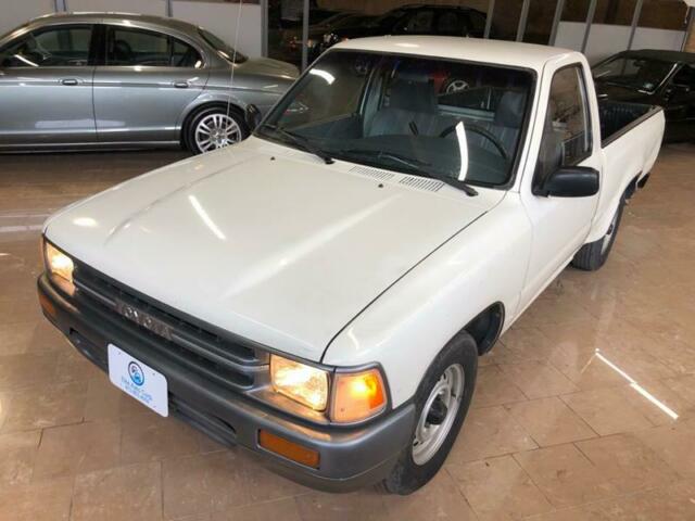 1990 Toyota Pickup 1/2 TON SHORT WHEELBASE DLX
