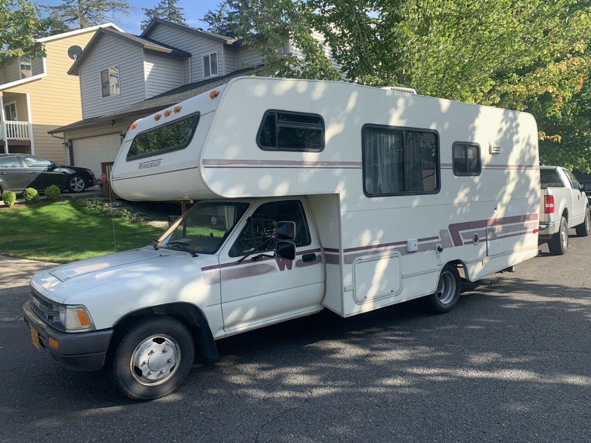 1990 Toyota Pickup CAB CHASSIS SUPER LONG WHEELBASE