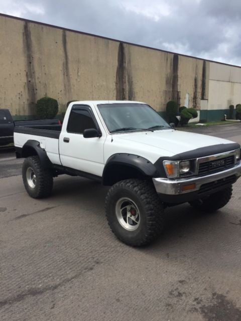 1990 Toyota Pickup