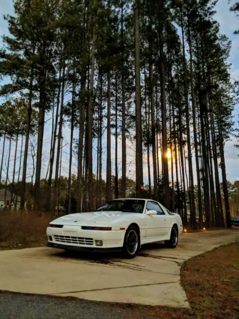 1990 Toyota Supra Turbo 5-Speed Hardtop Cloth