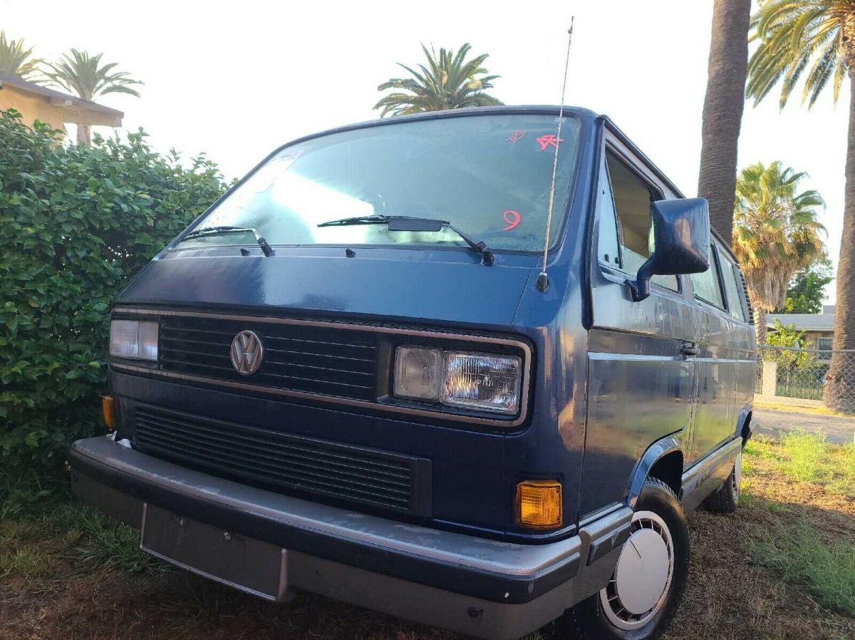 1990 Volkswagen Vanagon BUS