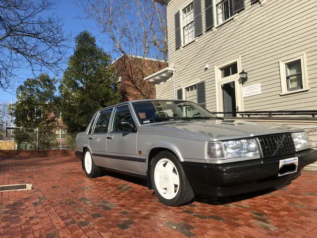 1990 Volvo 740 GLE