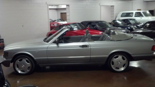 1991 Mercedes-Benz 500-Series 560SEC CONVERTIBLE