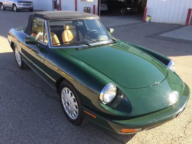 1991 Alfa Romeo Spider Veloce