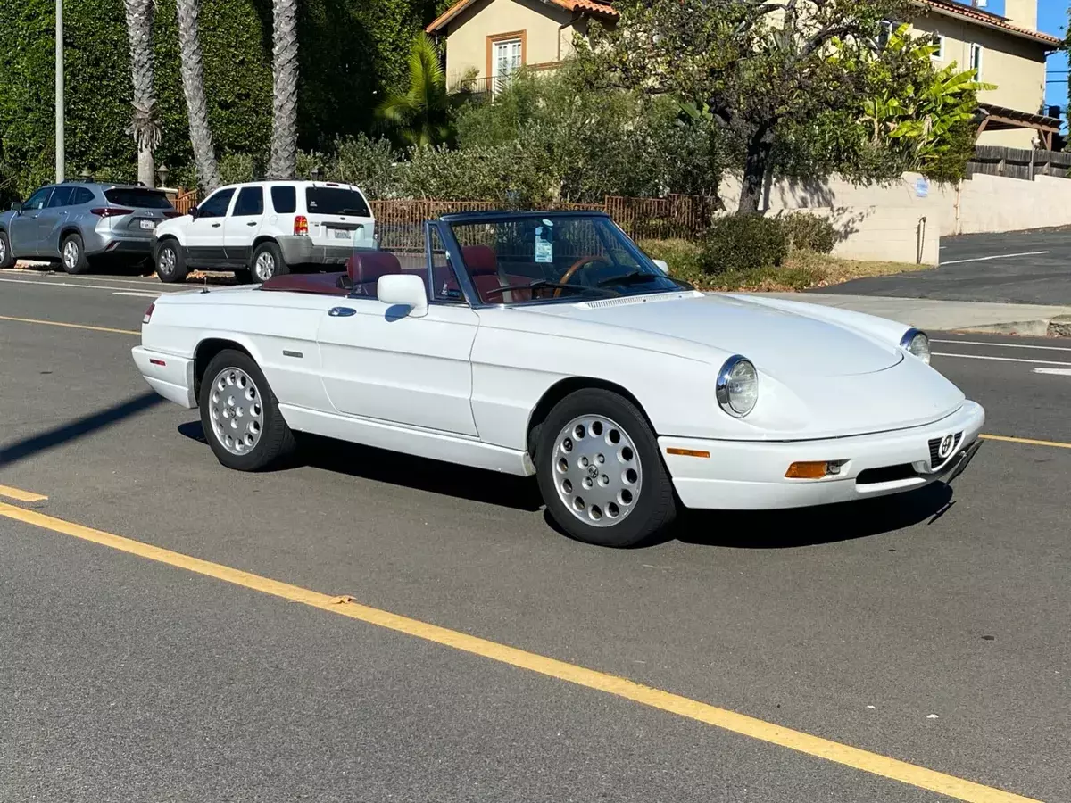 1991 Alfa Romeo Spider VELOCE