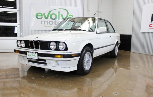 1991 BMW 3-Series 318iS