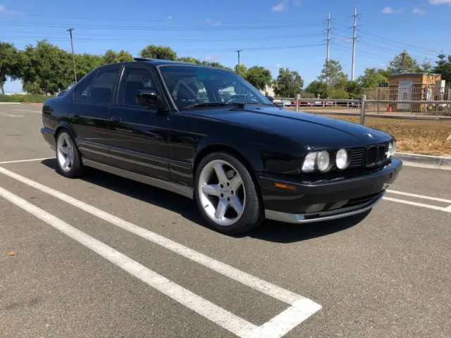 1991 BMW M5