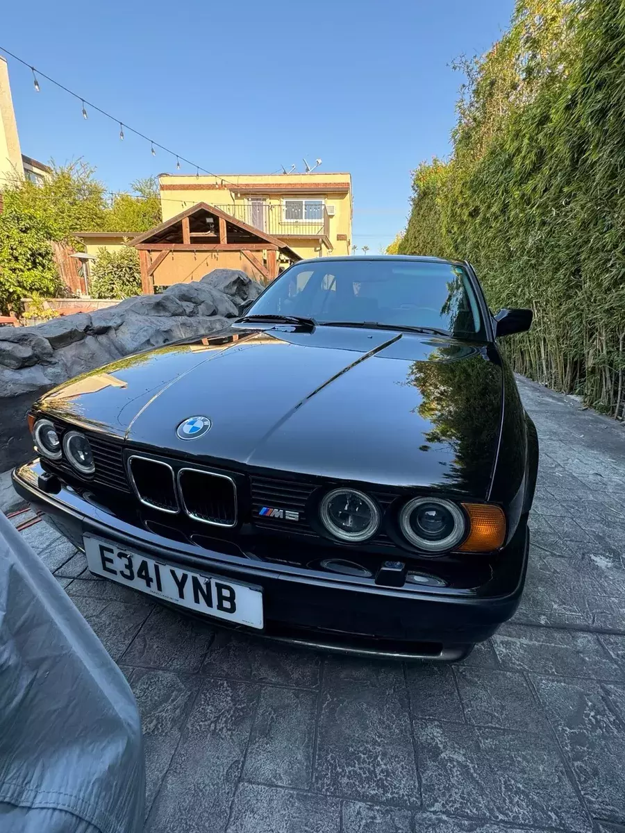 1991 BMW M5