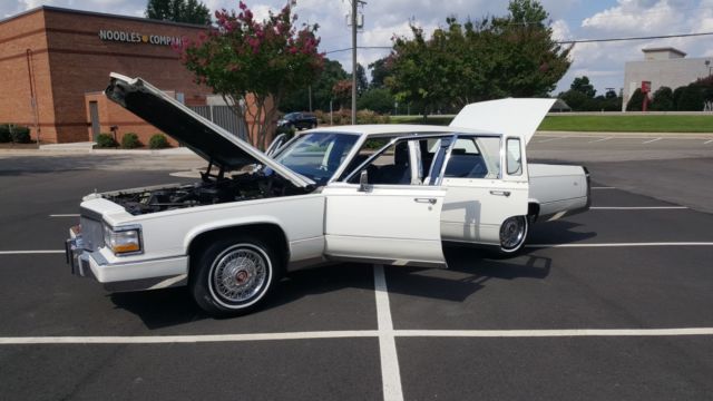 1991 Cadillac Brougham