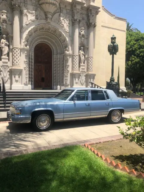 1991 Cadillac Brougham