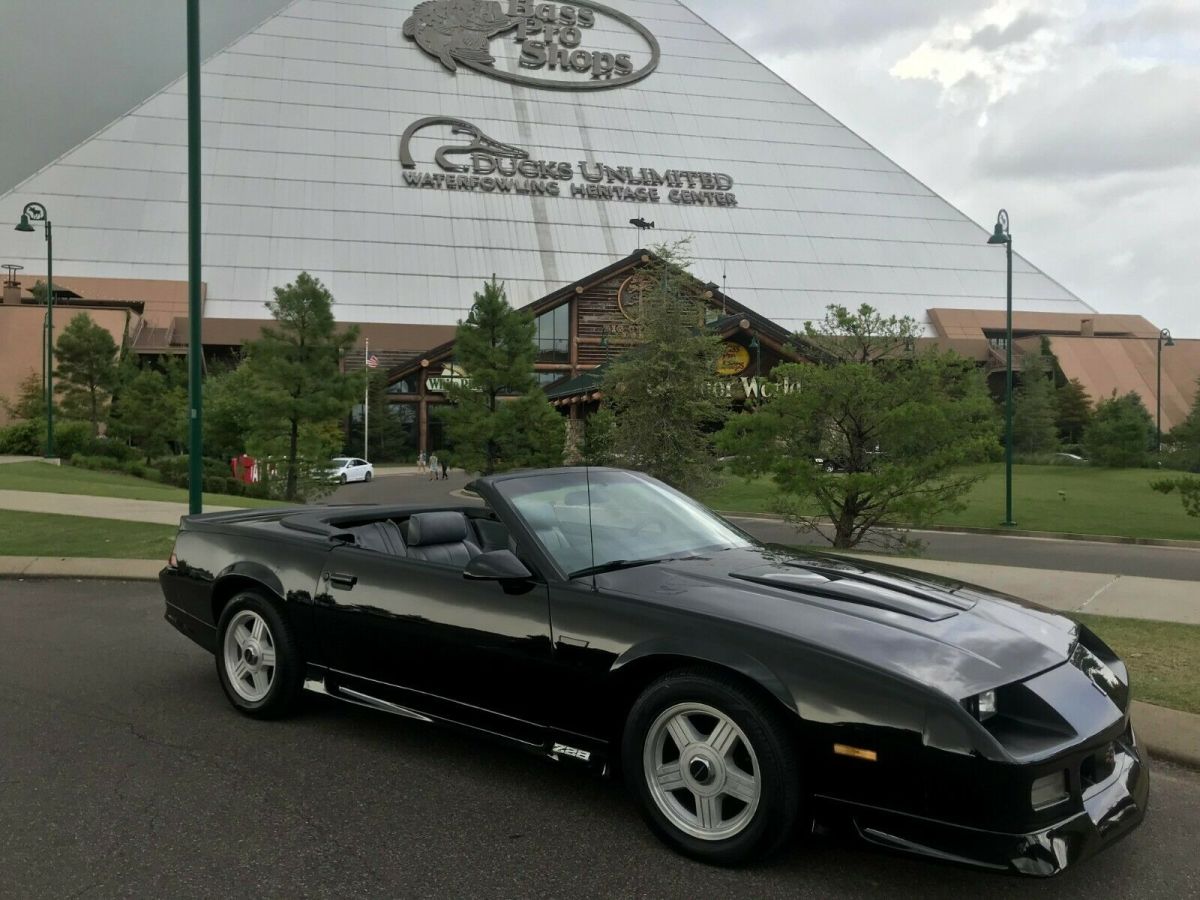 1991 Chevrolet Camaro Z28 convertible