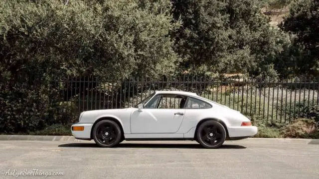 1991 Porsche 911 Carrera 2