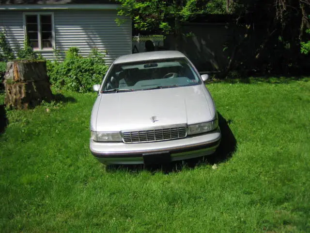 1991 Chevrolet Caprice Classic Sedan 4-Door