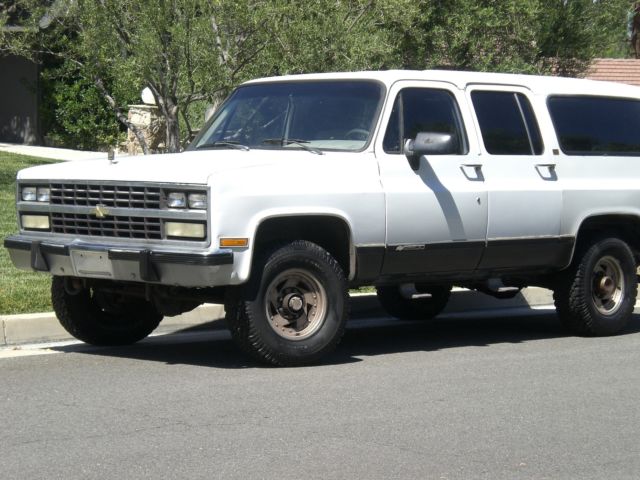 1991 Chevrolet Suburban SILVERADO