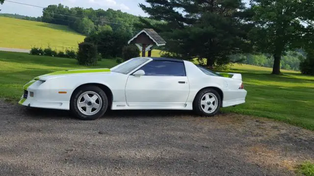 1991 Chevrolet Camaro RS Coupe